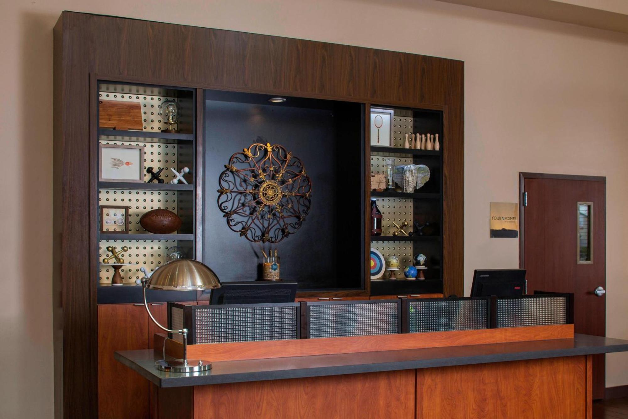 Four Points By Sheraton Houston Hobby Airport Экстерьер фото